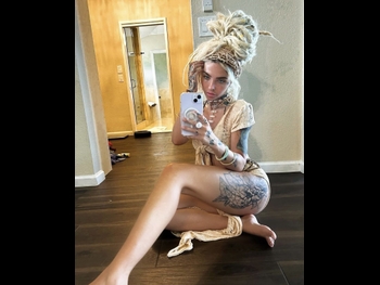  alt="Shanin Blake"
