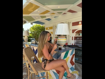  alt="Victoria Mehault"