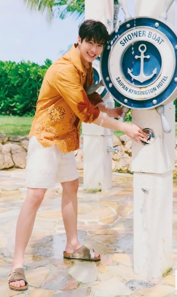 Myoung Gong