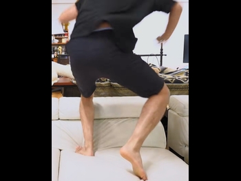  alt="Neo Yau"