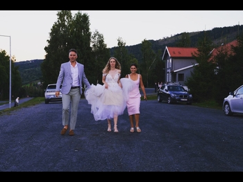  alt="Liv Austen"