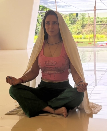 Snower Sania Vasudev