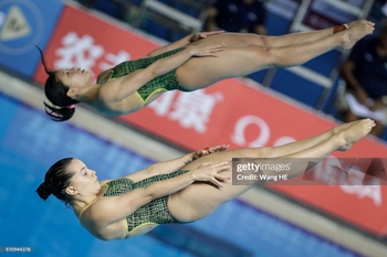 Esther Qin