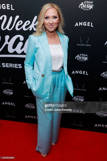 Leigh-Allyn Baker