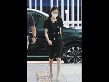  alt="Bae Joo-hyun"