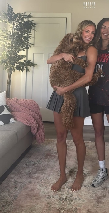 Lexie Hull