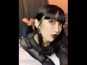  alt="Tsukishiro Himari"