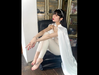  alt="Tsukishiro Himari"
