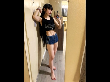  alt="Tsukishiro Himari"