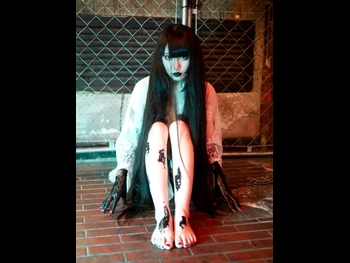  alt="Tsukishiro Himari"