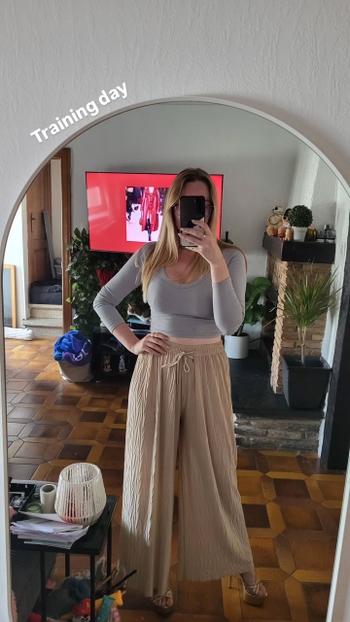 Manonolita