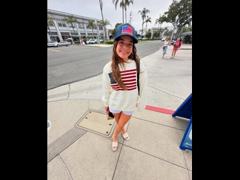  alt="Amelia Wray"