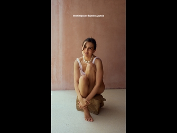  alt="Romina Poza"