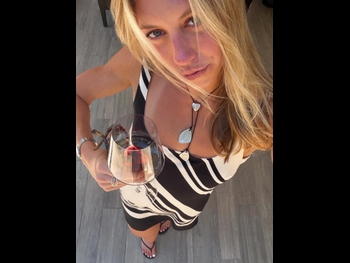  alt="Gretchen Walsh"