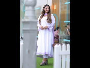  alt="Hira Soomro"