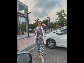  alt="Hira Soomro"