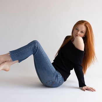 Molly Peyton White