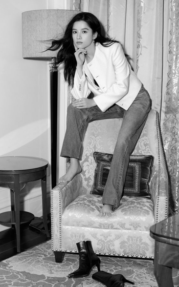 Jingyi Zhang