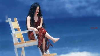Jingyi Zhang