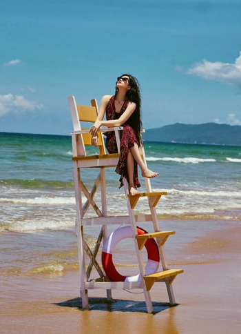 Jingyi Zhang
