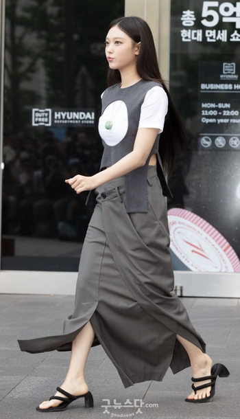 Hae-rin Kang