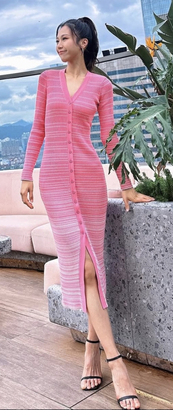 Roxanne Ho