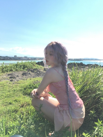 Song Yuqi