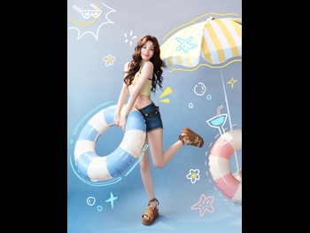  alt="Song Yuqi"