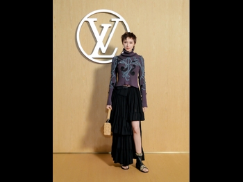  alt="Louise Wong"
