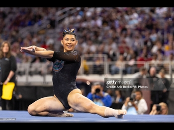  alt="Kayla Dicello"