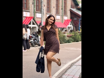  alt="Varsha Rekhate"