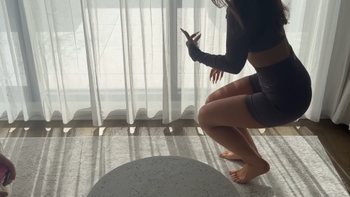 Leah Halton