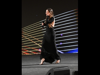  alt="Sarah Toscano"