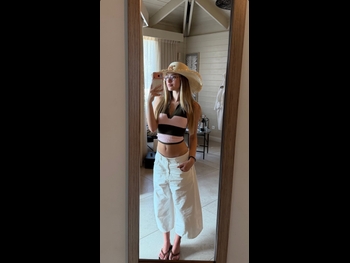  alt="Emily Kuper"
