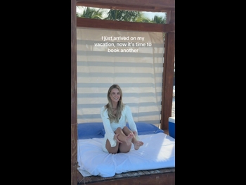  alt="Paige Mackenzie"