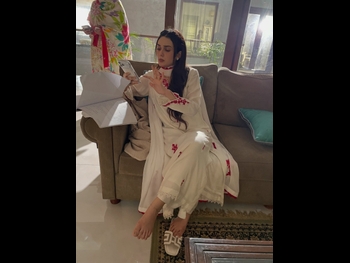  alt="Hina Tariq"