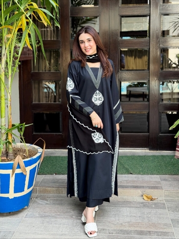Hina Tariq