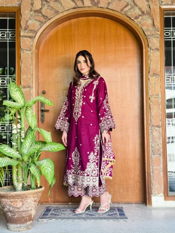 Hina Tariq