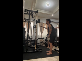  alt="Jm De Guzman"
