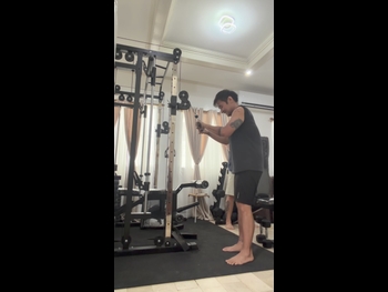  alt="Jm De Guzman"