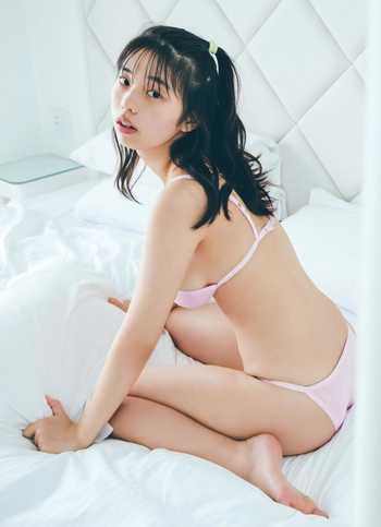 Hina Kikuchi