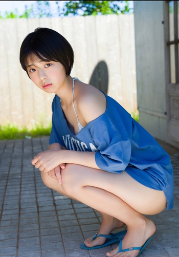 Hina Kikuchi