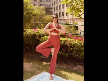 alt="Nikita Chawla"