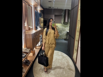 alt="Nikita Chawla"