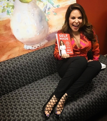 Nely Galan