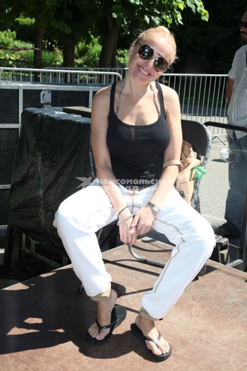 Anzhelika Varum