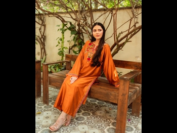  alt="Hurriya Mansoor"