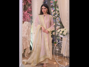  alt="Hurriya Mansoor"