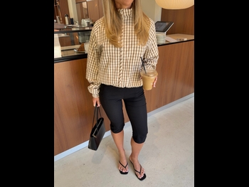  alt="Allie Auton"