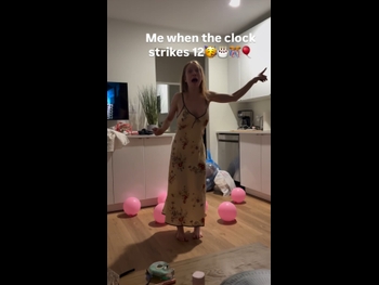  alt="Julia Doyle"